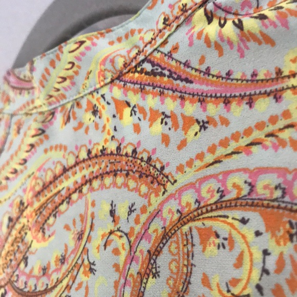 XS Van Heusen Blouse - Picture 3 of 5